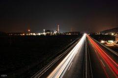 Cornaux-autoroute-raffinerie-soir